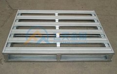 防滑防锈钢托盘-安全防滑，持久防锈，品质之选